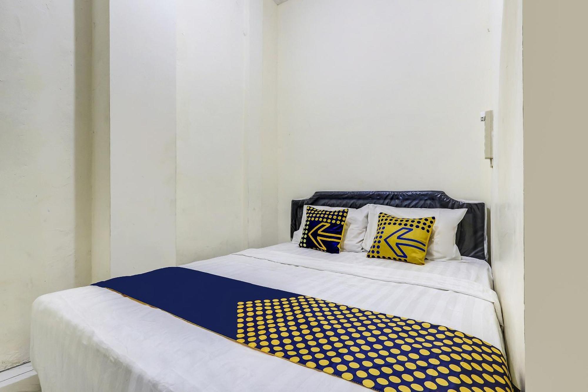 Spot On 90780 Gang Tengah Homestay Syariah Semarang Exterior foto