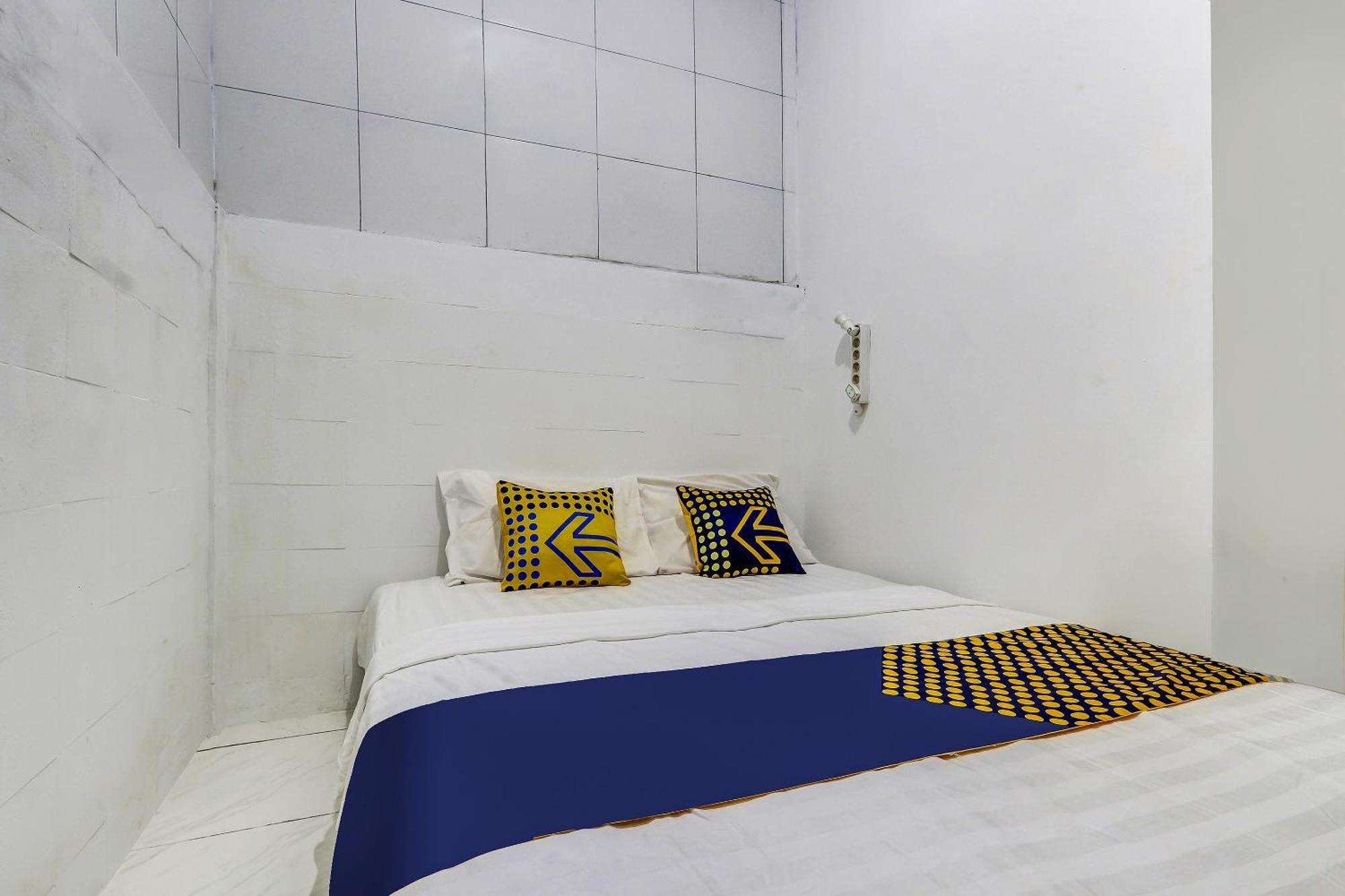 Spot On 90780 Gang Tengah Homestay Syariah Semarang Exterior foto